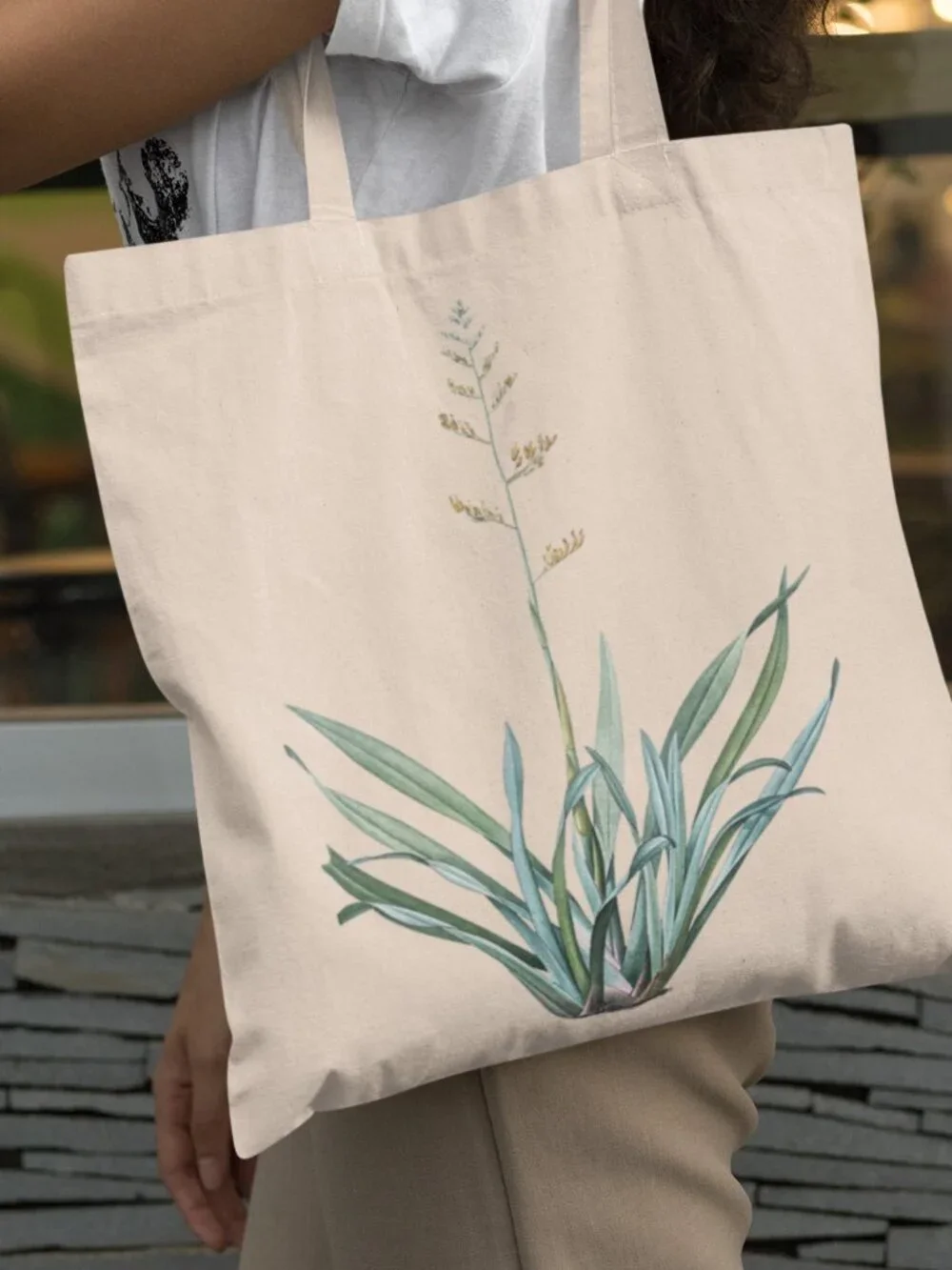 New Zealand Flax Vintage Floral Print Graphic Canvas Tote Bag